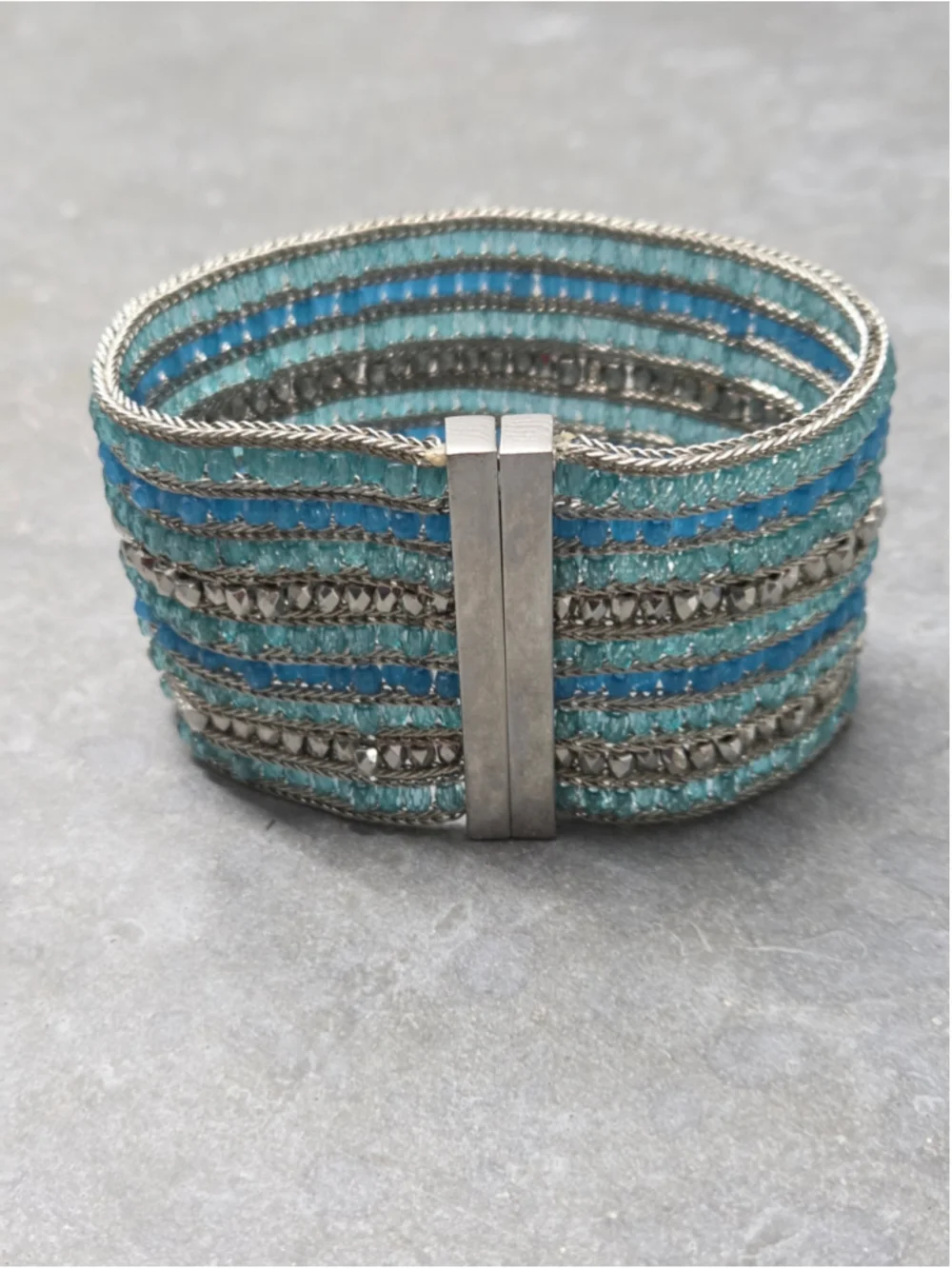 N/A elegant blue